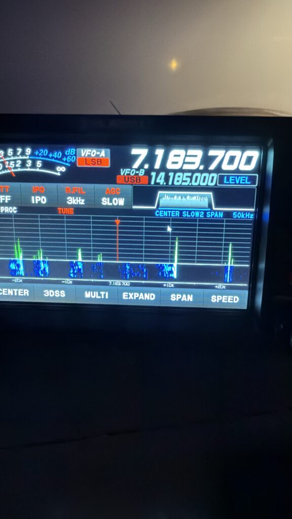 Transceiver display on 40 metres at night