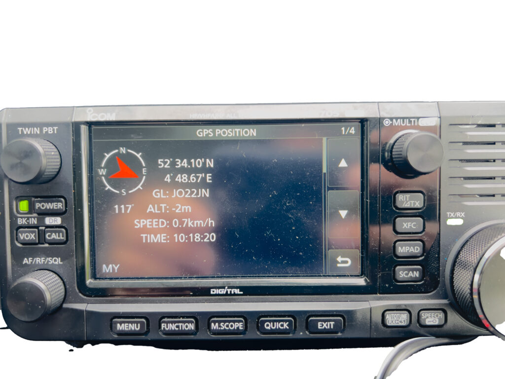 Icom IC-705 GPS screen showing locator JO22IN