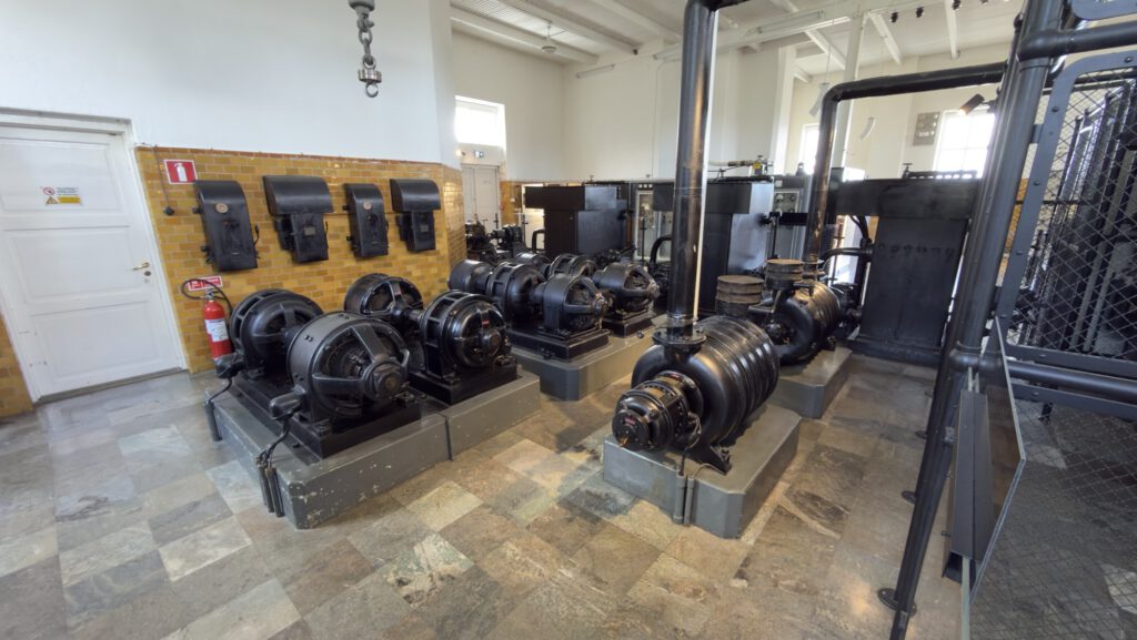 Motor generators in the Grimeton machine hall