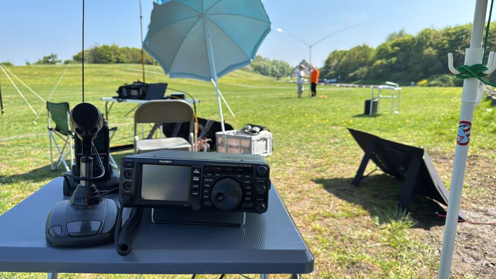 Icom IC-705 and microphone at the field day