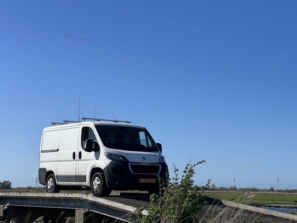 Van with the Yaesu ATAS-120 antenna on the roof