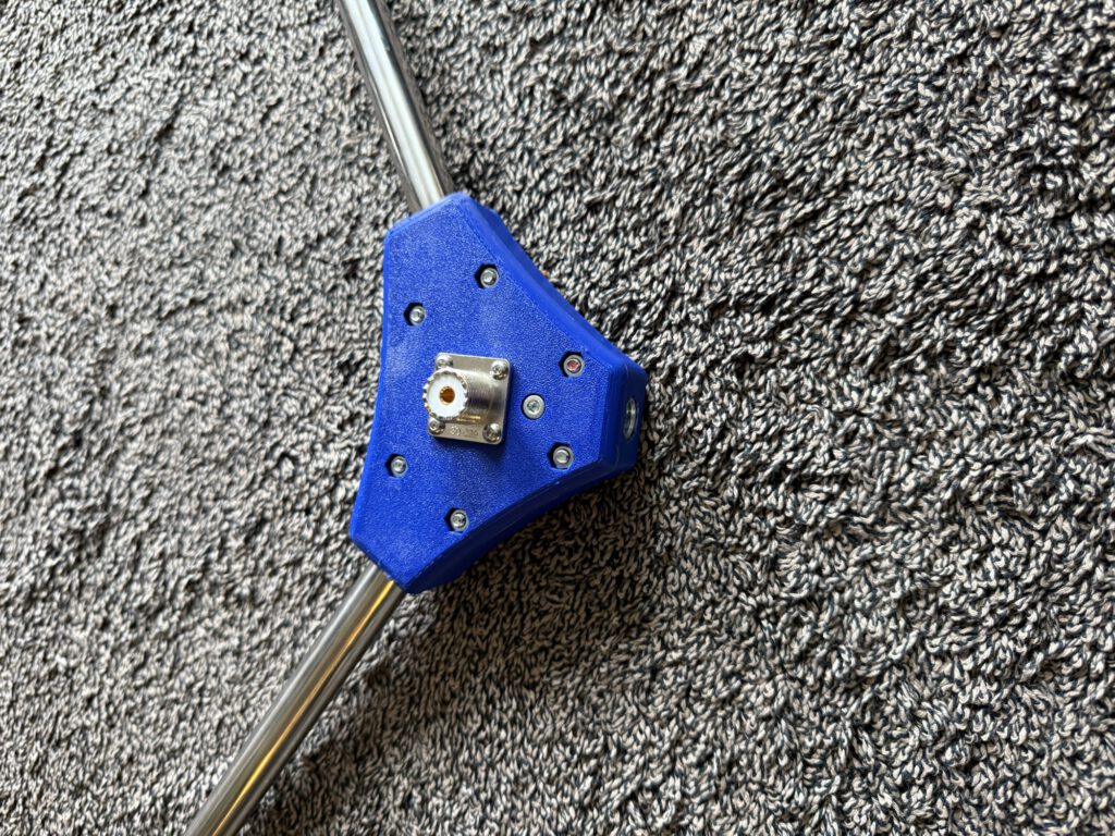 V-dipole base with the elements fitted